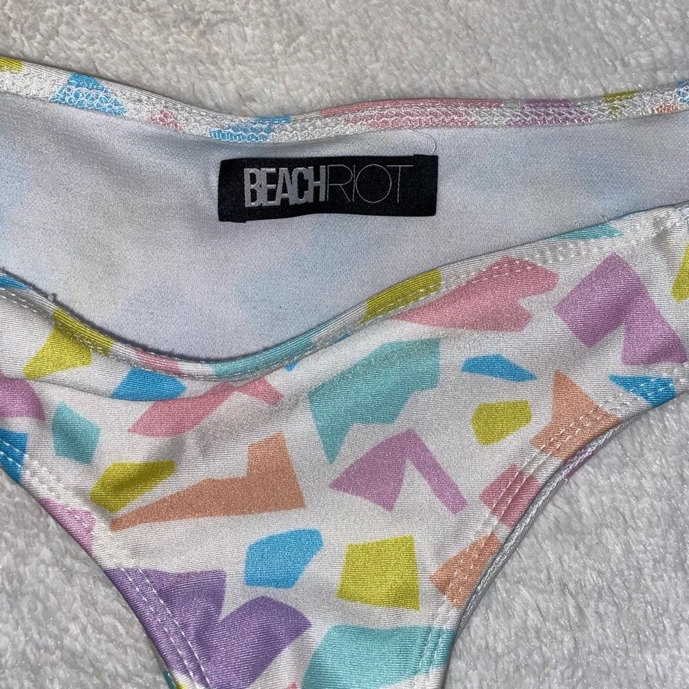 Beach Riot Bikini Bottoms 👙 - Picture 5 of 8